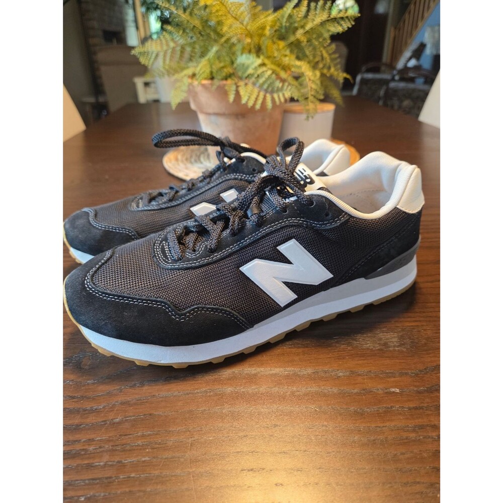 New Balance 515v3 Black White Gum Sneakers Men's 9 Retro Suede Athletic Low Top